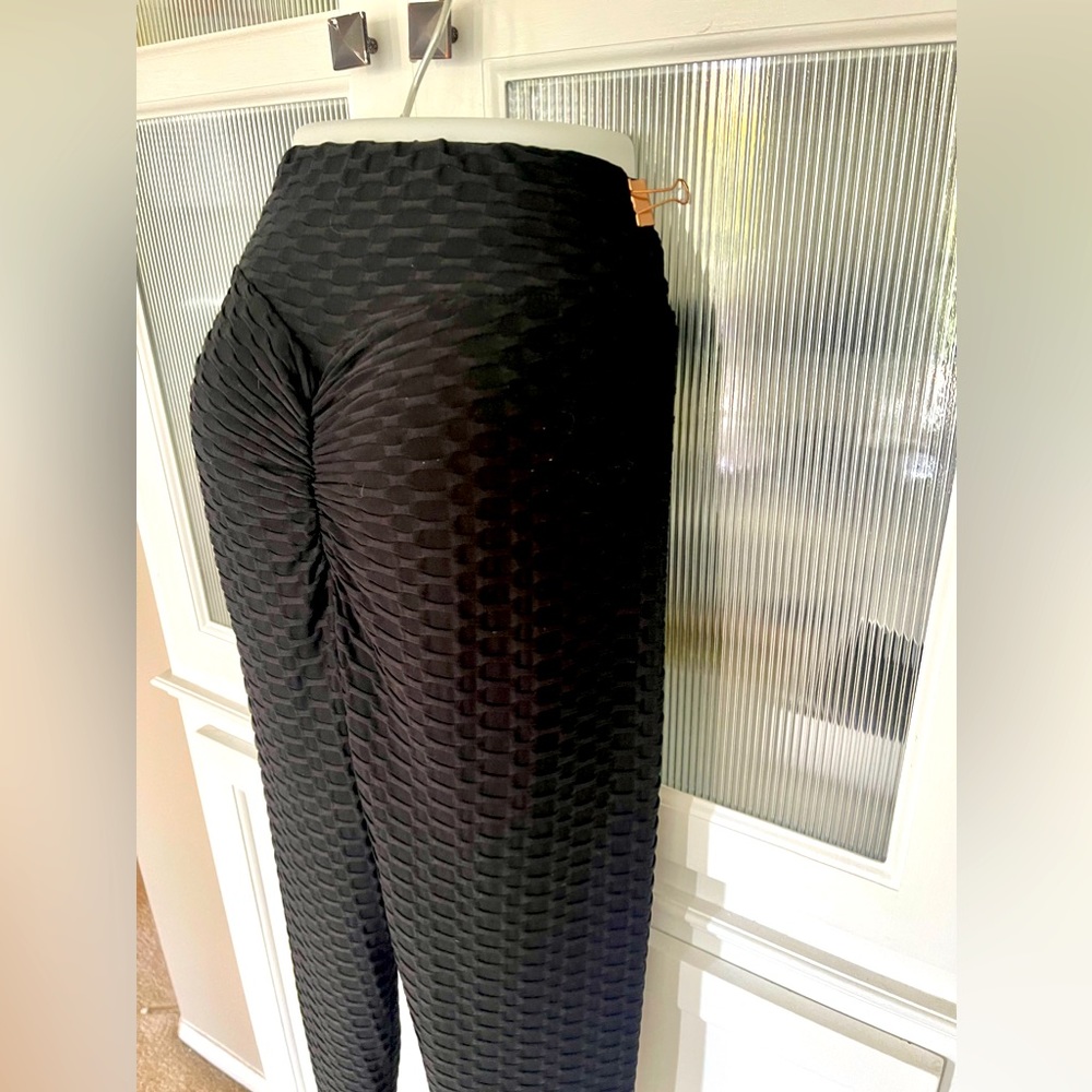 Body con butt-lifting leggings